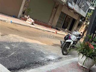 cho thuê nhà 2 mt thuy khuê giá 11 tr