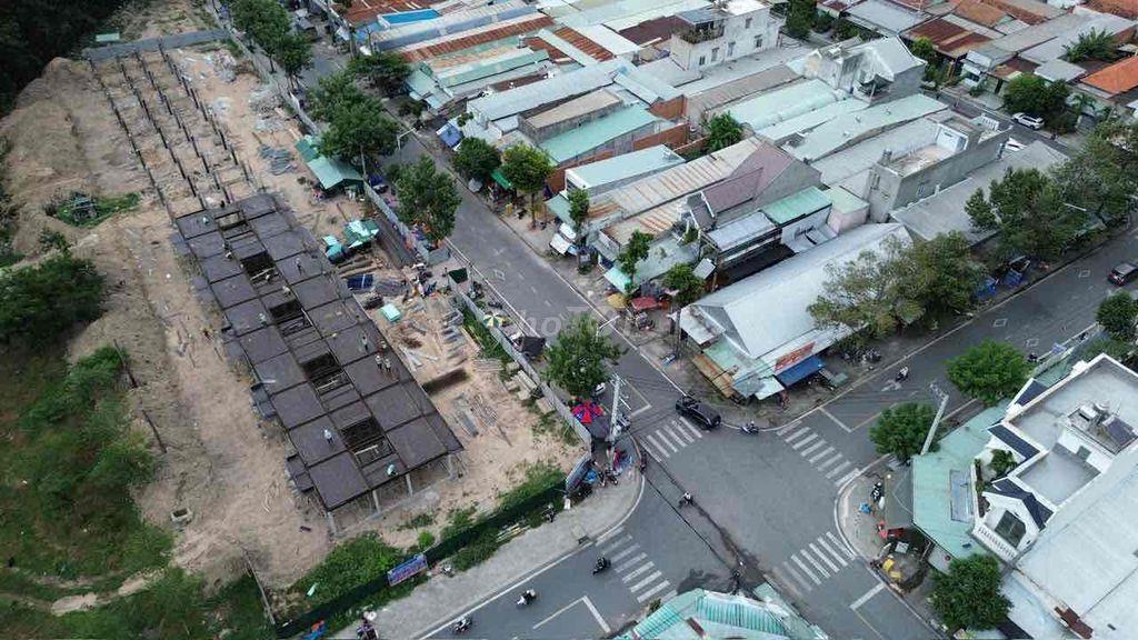 NHÀ HAI MẶT TIỀN KINH DOANH NGAY TRUNG TÂM THÀNH PHỐ MỚI BÌNH DƯƠNG