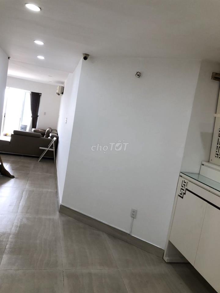 CHO THUÊ CĂN HỘ HÙNG VƯƠNG PLAZA QUẬN 5  – (130M2 (3PN 2WC) - 20TR/TH
