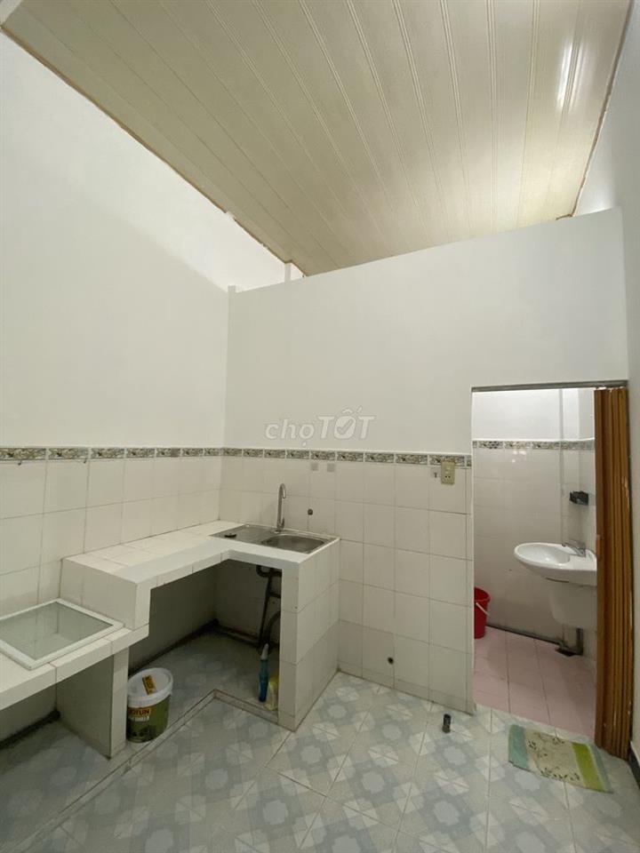 Bán nhà sân vườn quận Bình Thạnh
