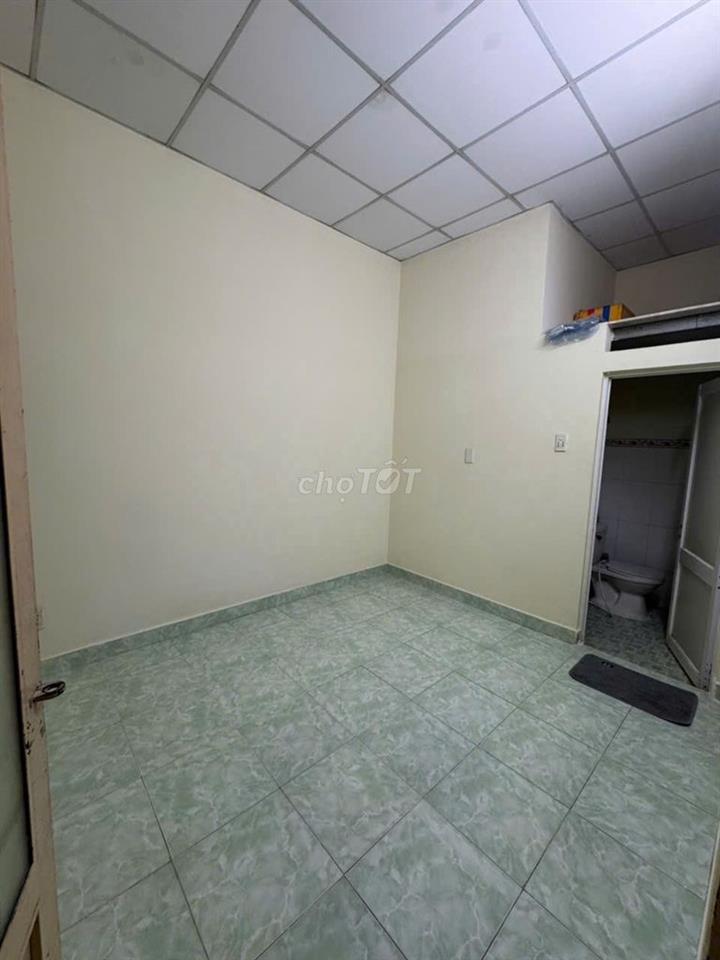 Cho thuê phòng trọ 12m2 đường Lê Văn Thọ