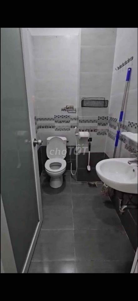 🏠 PHÒNG CHO NỮ THUÊ – THÀNH THÁI, QUẬN 10 📍 Vị trí trung tâm – Phòng r