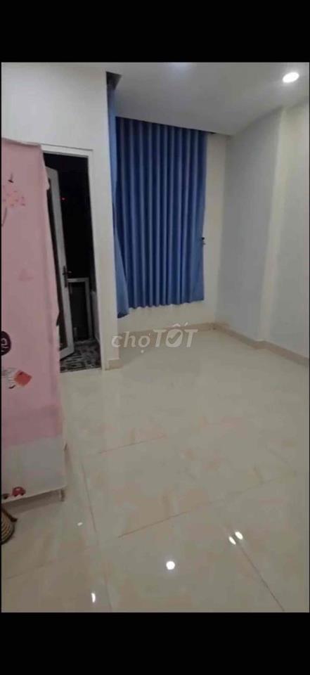🏠 PHÒNG CHO NỮ THUÊ – THÀNH THÁI, QUẬN 10 📍 Vị trí trung tâm – Phòng r