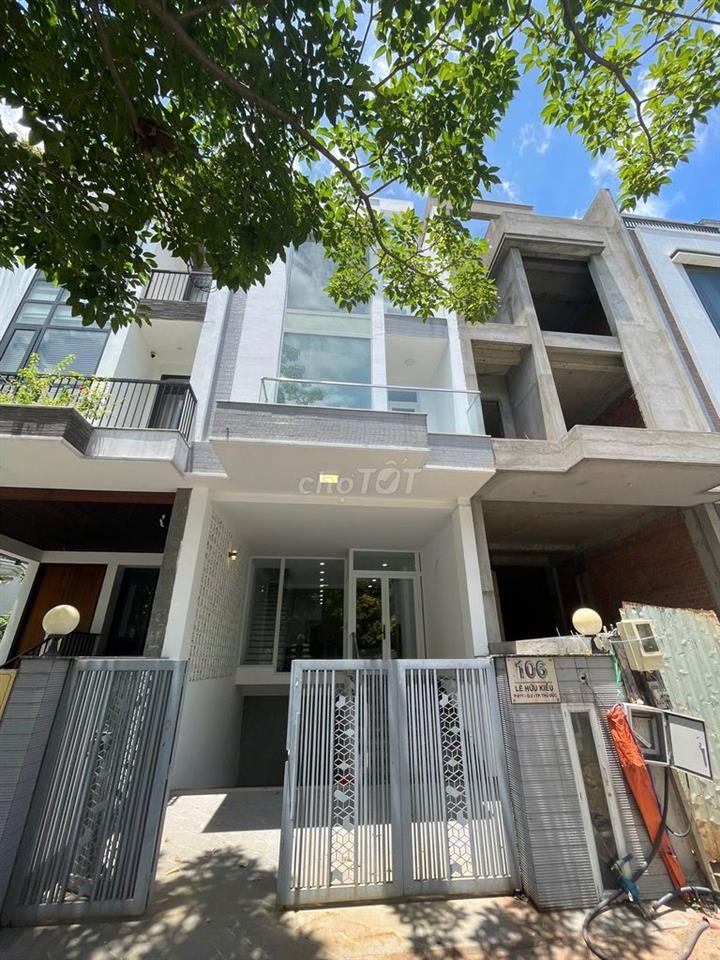 CHO THUÊ NHÀ NGUYÊN CĂN FULL NỘI THẤT (Đảo Kim Cương Q2)
