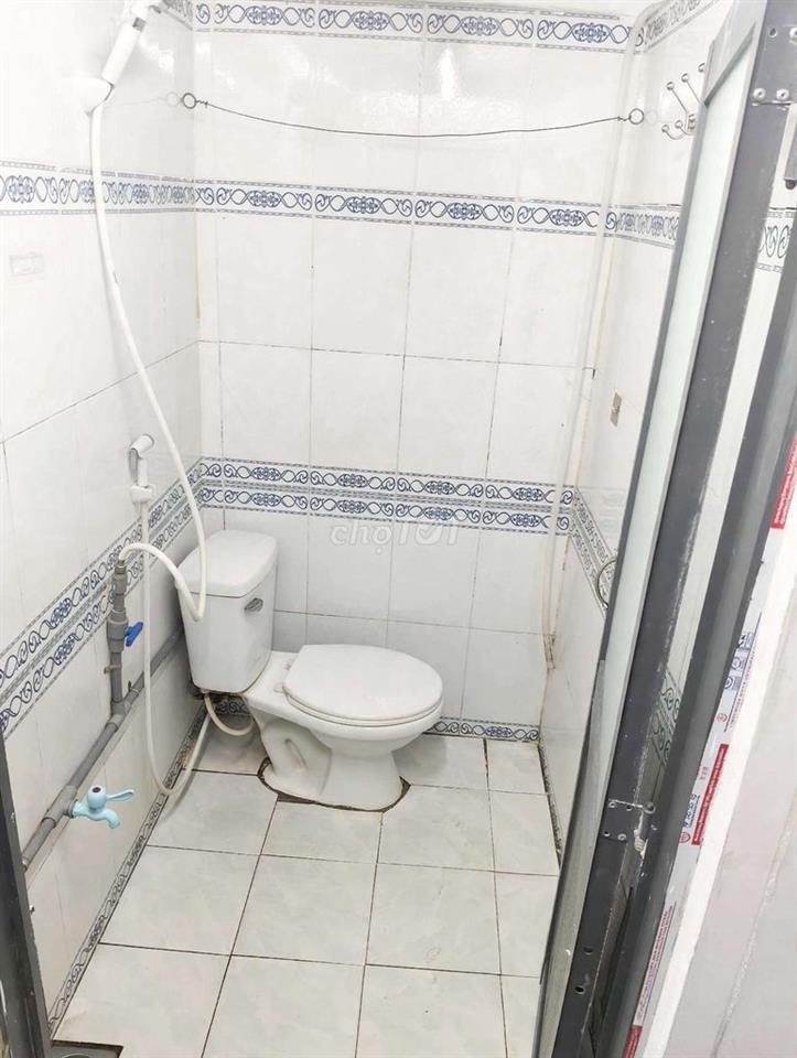cần pass phòng trọ có máy lạnh