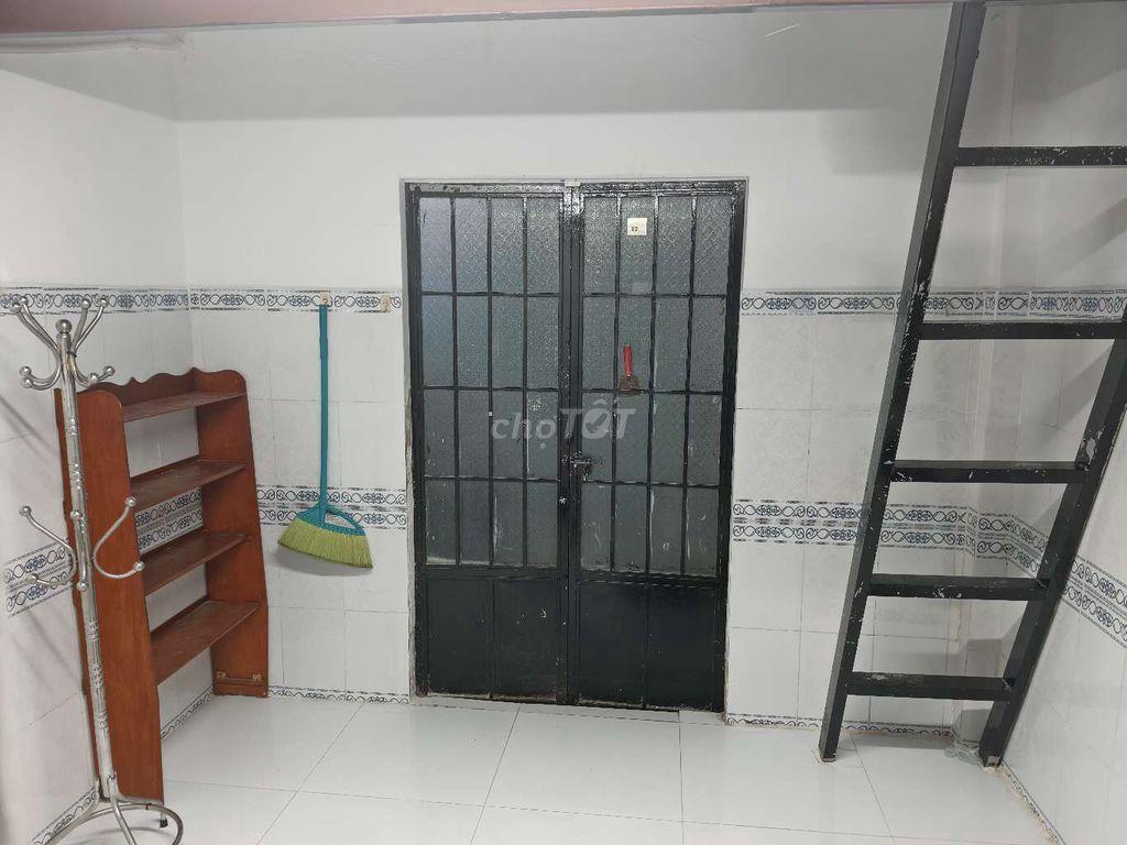 Pass phòng trọ 3tr2 có máy lạnh