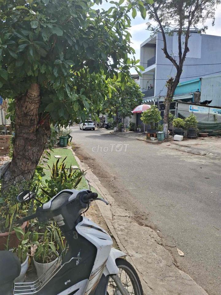 Bán nhà cấp 4