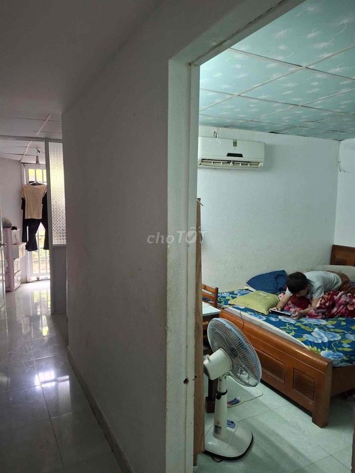 Bán nhà cấp 4