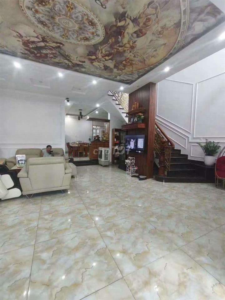 nhà cho thuê 