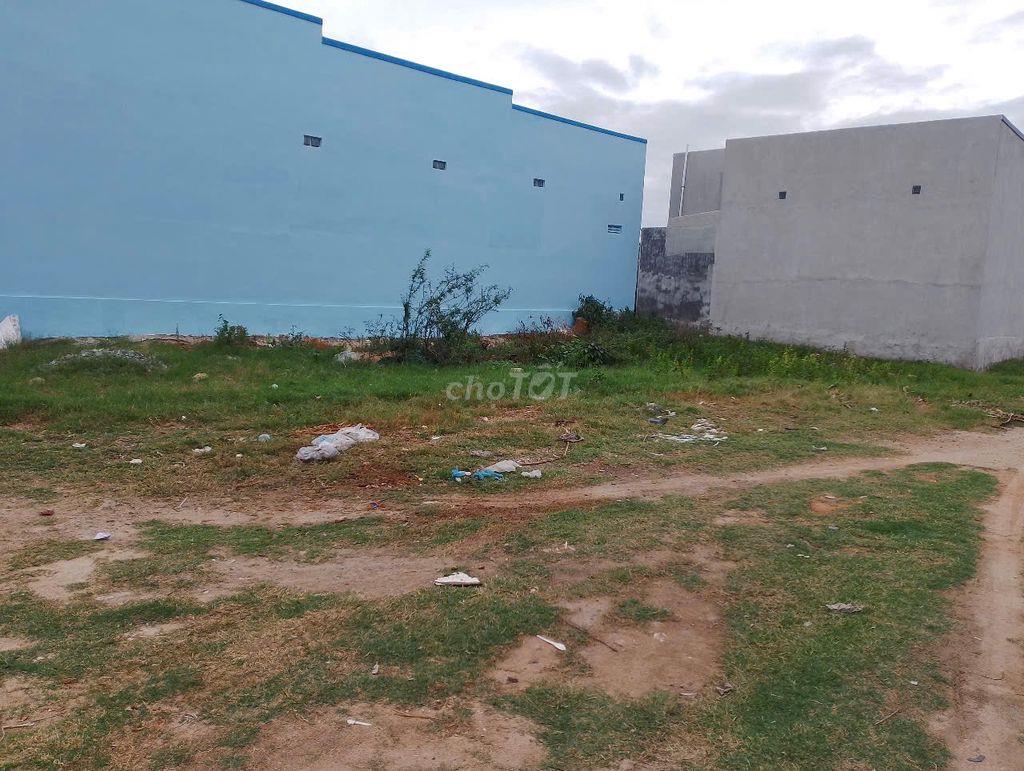 Đất mặt tiền, KDC hiện hữu, phủ hồng toàn bộ diện tích