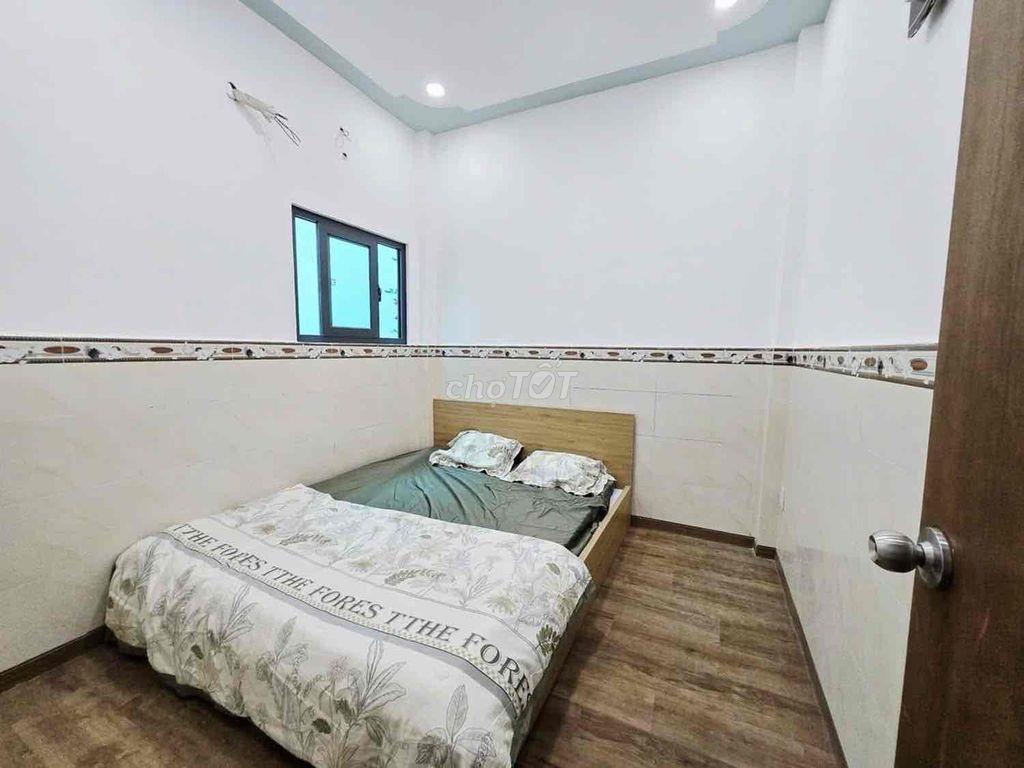( BÌNH TÂN) NHÀ ĐẸP LÊ VĂN QUỚI -HXH-40M2. NHỈNH 4 TỈ