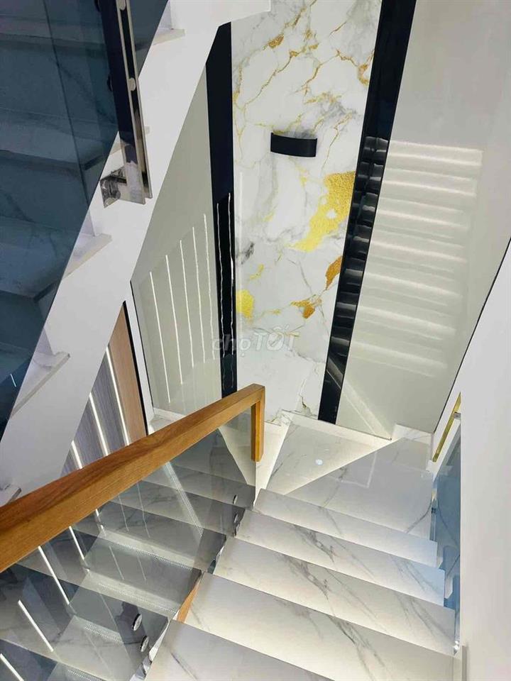 BÌNH TÂN- SIÊU PHẨM GÒ XOÀI-5 TẦNG-64M2-HXH NÉ NHAU. NHỈNH 6 TỈ