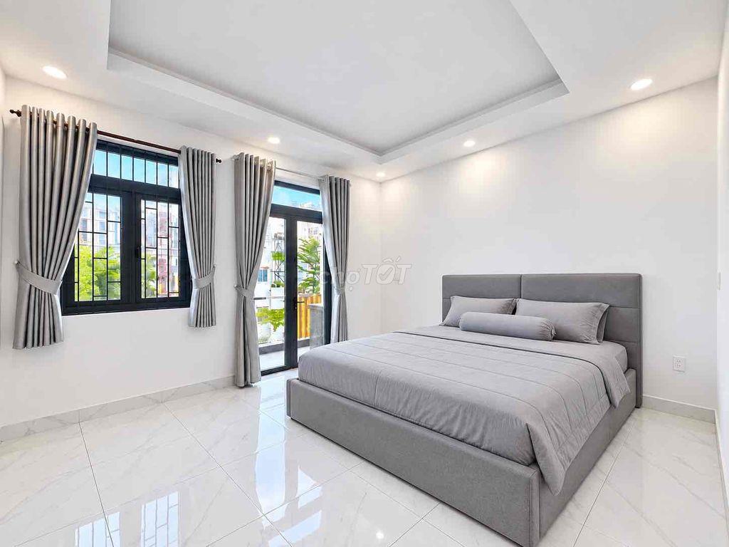 TÂN PHÚ- SÁT CHỢ VÀNG TÂN HƯƠNG-80M2-3 TẦNG- XE HƠI TRONG NHÀ. 8.X Tỉ
