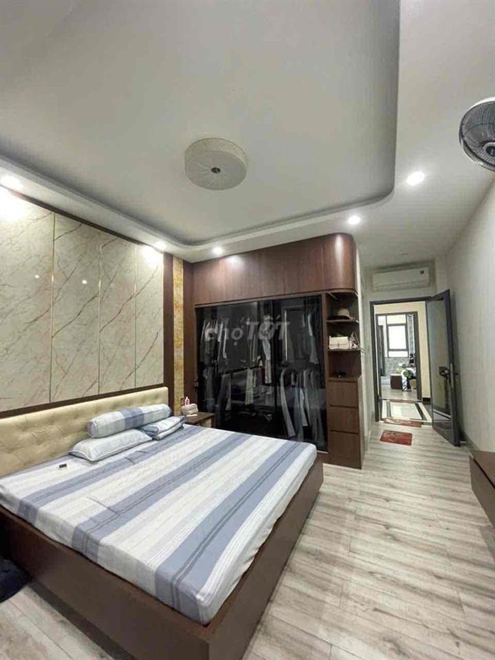 (BÌNH TÂN) - NHÀ ĐẸP 5 PHÚT TỚI AEON TÂN PHÚ- HXH-5 TẦNG-60M2- NHỈNH 6