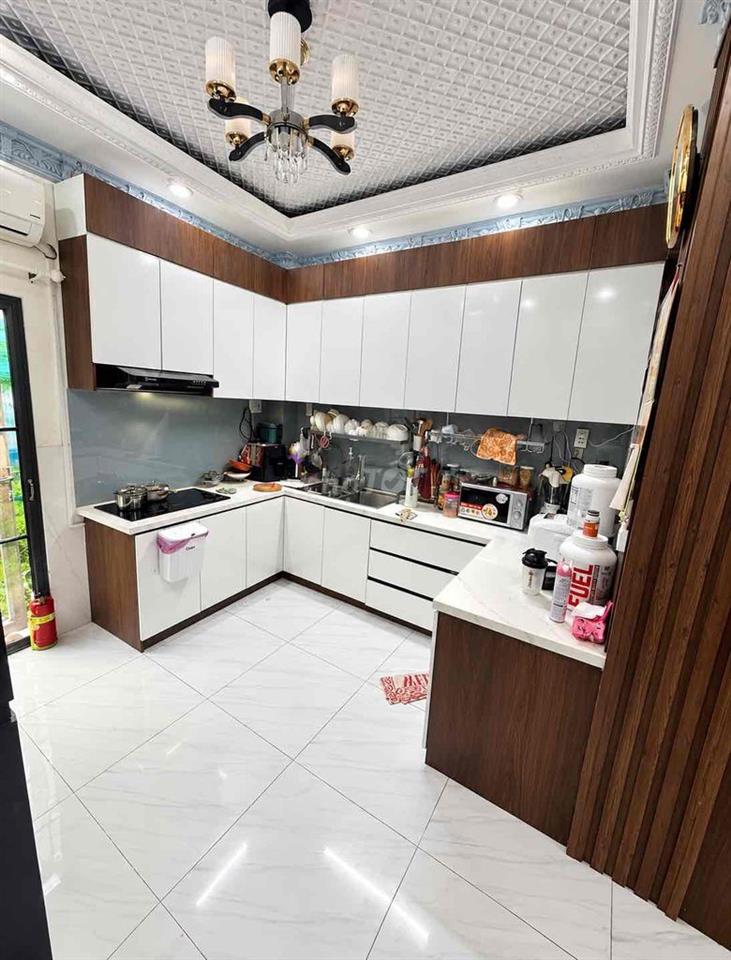 (BÌNH TÂN) NHÀ ĐẸP -4 TẦNG- 80M2-HXT ĐỔ CỬA- THÔNG 2 ĐẦU- CHỈ 5 Tỉ 2 (