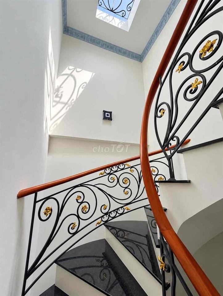 (BÌNH TÂN) NHÀ ĐẸP -4 TẦNG- 80M2-HXT ĐỔ CỬA- THÔNG 2 ĐẦU- CHỈ 5 Tỉ 2 (