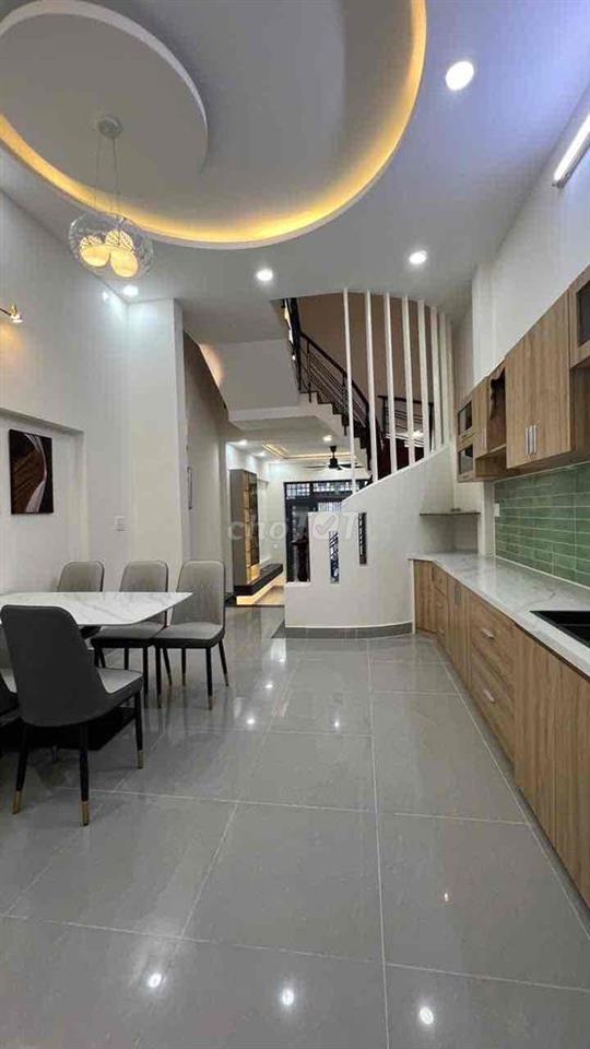 ( TÂN PHÚ)- NHÀ 2 TẦNG-HẺM XE HƠi-56M2-KO LỘ GIỚI- GIÁ NHỈNH 5 TỈ- 093