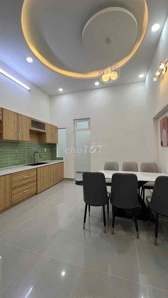 ( TÂN PHÚ)- NHÀ 2 TẦNG-HẺM XE HƠi-56M2-KO LỘ GIỚI- GIÁ NHỈNH 5 TỈ- 093