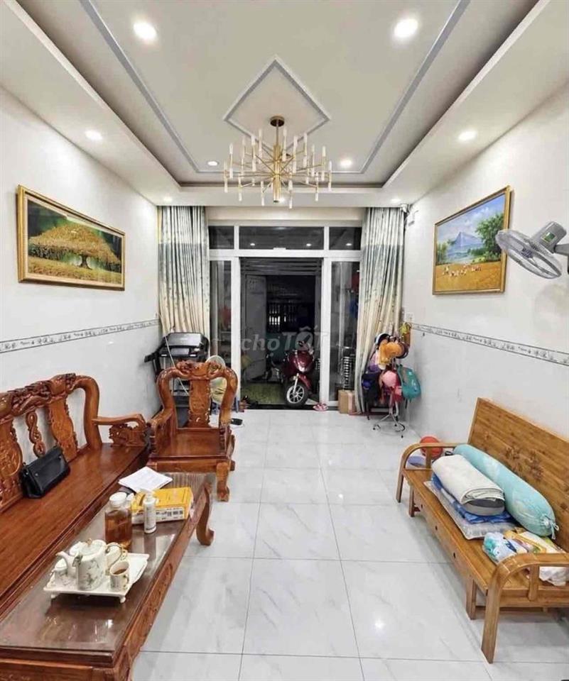 (BÌNH TÂN) KHU LÊ VĂN QUỚI- 4 TẦNG-60M2- XE HƠI TỚI CỬA- NHỈNH 5 TỈ-09