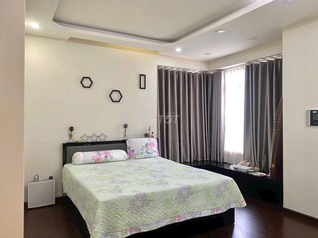 Bán Căn Hộ Chung Cư 3PN Saigon Pearl - Nội Thất Cao Cấp Đầy Đủ
