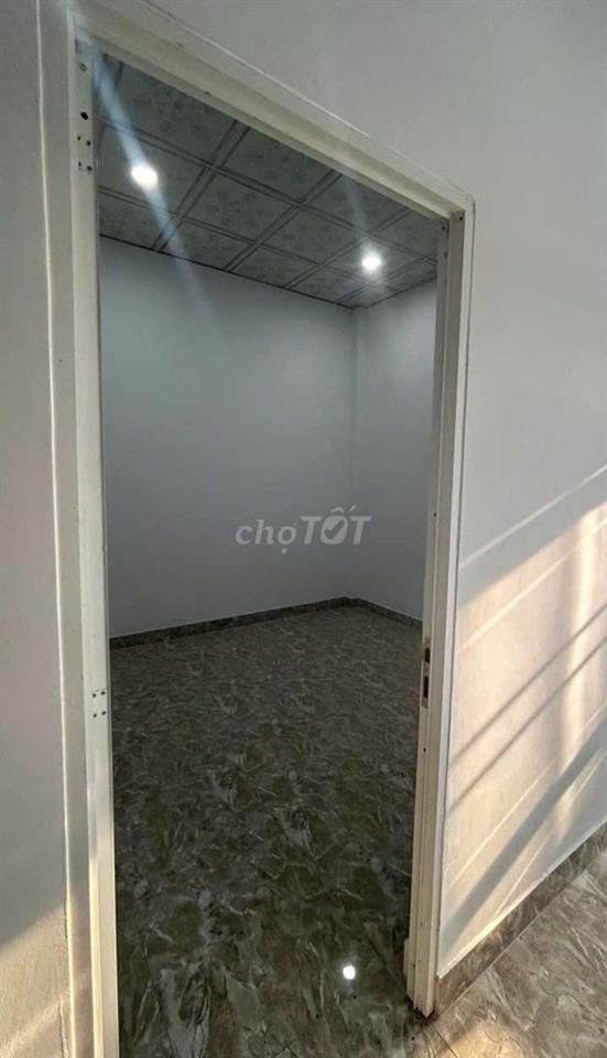 chính chủ bán 500tr nhà nở hậu ở Xuân Thới Sơn Hóc Môn