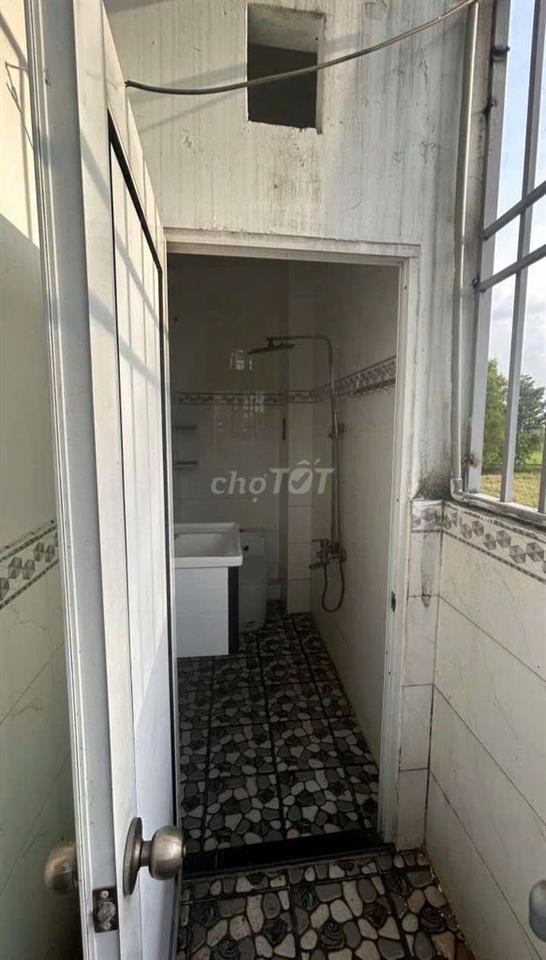 chính chủ bán 500tr nhà nở hậu ở Xuân Thới Sơn Hóc Môn