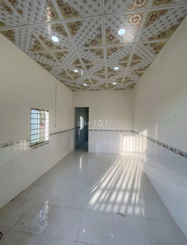 bán LỖ nhà Hóc Môn giá 400 triệu giáp Tân Phú gần chợ Bà Điểm