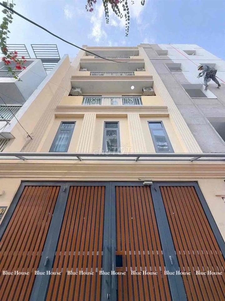 DUPLEX BAN CÔNG FULL NỘI THẤT - QUA HUIT 5P