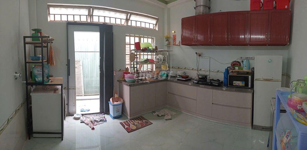 Nhà mặt tiền chợ Xẻo Trôm, Long Xuyên, An Giang