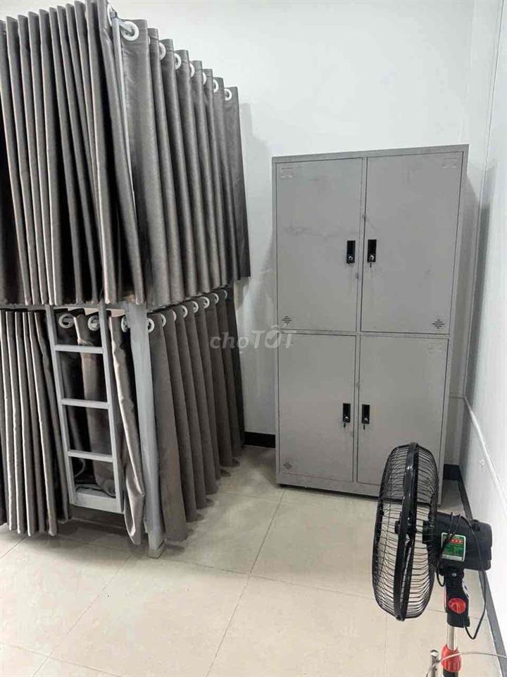 ký túc xá phòng 4 người