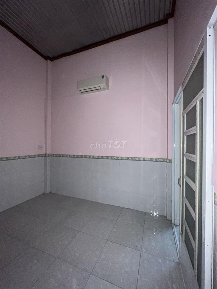 Phòng trọ không chung chủ gần đường bờ kè mới, chợ Bửu Long