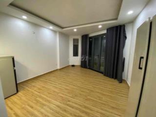 Mặt bằng lầu 1 - hơn 40m2 ở khu đường Hoa Phan xích long