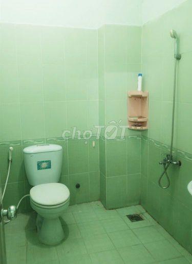 Cho nữ thuê phòng , đầy đủ tiện nghi .