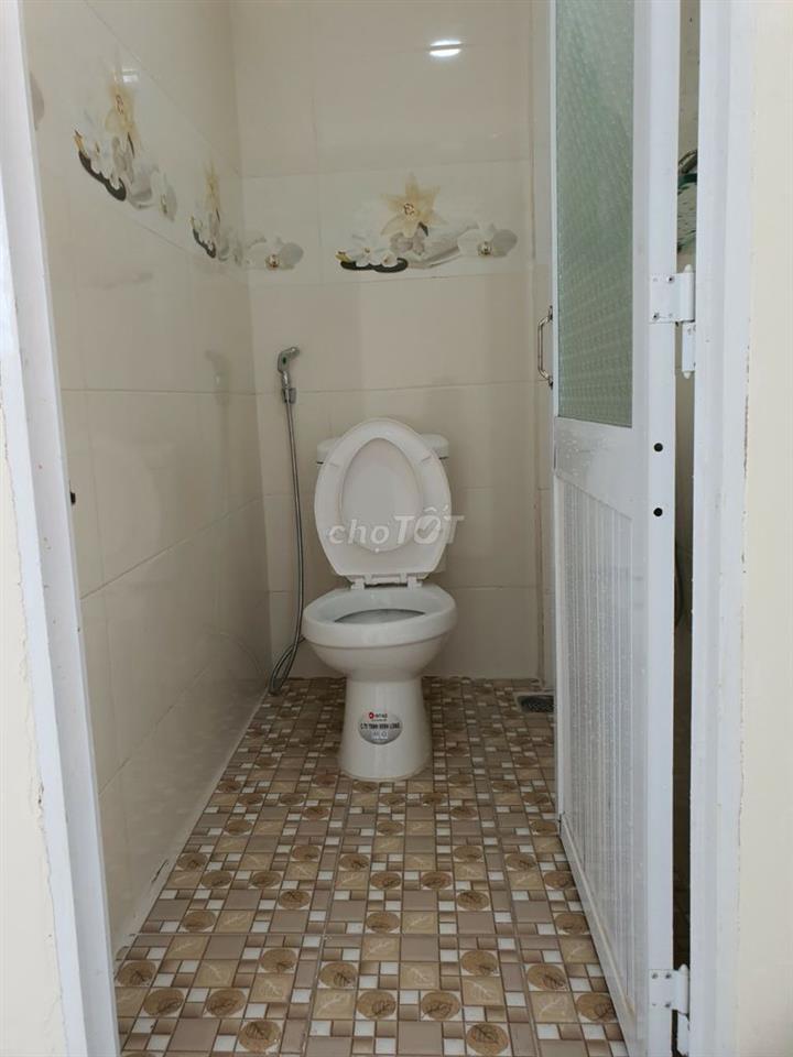 Cho thuê nhà 1 lầu đường 8 Trường Thọ Thủ Đức.