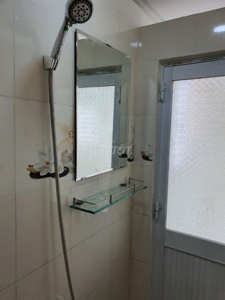 Cho thuê nhà 1 lầu đường 8 Trường Thọ Thủ Đức.