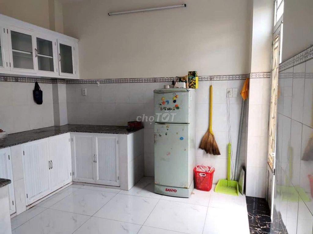 Thuê nhà nguyên căn gần phà cát lái