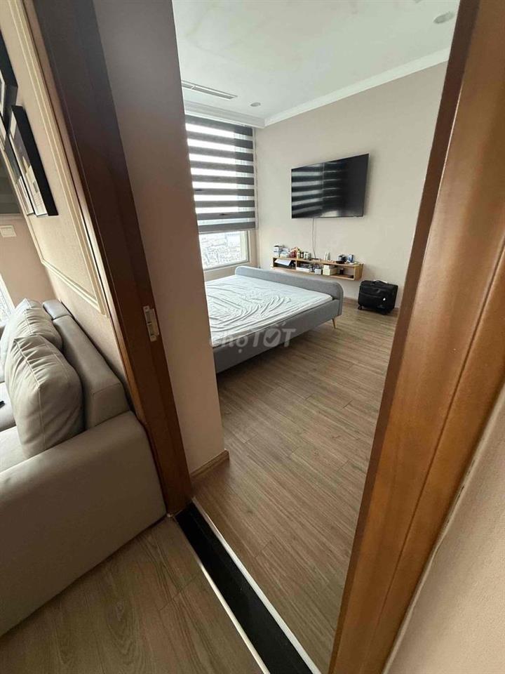 Chủ Cần bán 3PN view toà Landmark 81