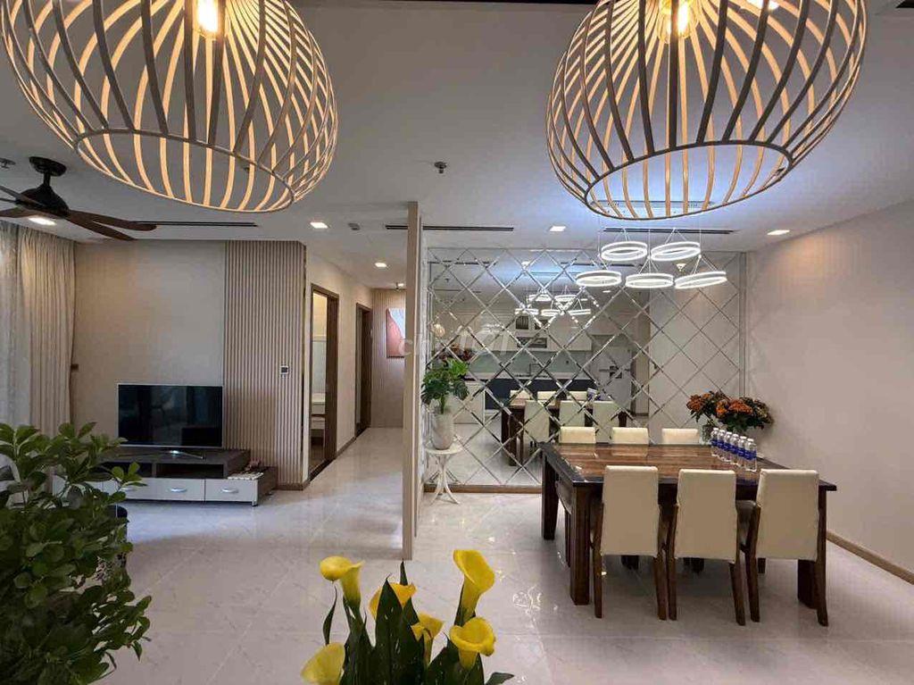 Chính Chủ Cho thuê 3PN giá rẻ 29triệu vinhomes central park