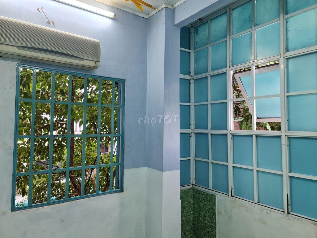 PHÒNG RIÊNG GIÁ RẺ TẠI HÀNG XANH HẺM 180-XVNT