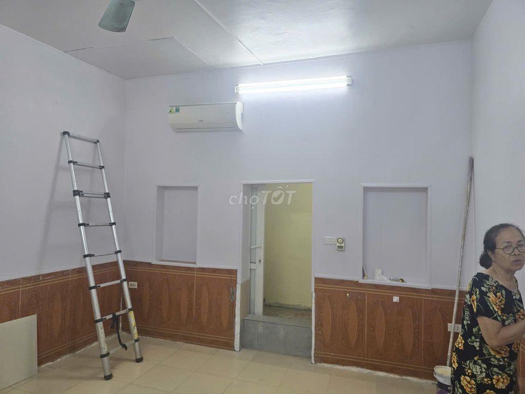 Cho Người đi làm ,Hộ gia đình thuê