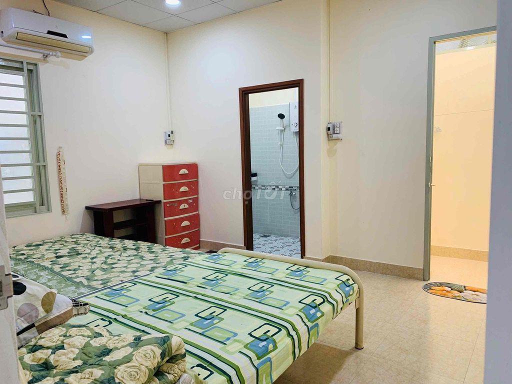 BÁN NHÀ HẺM XE HƠI LÂM VĂN BỀN, Q7 – 100M2
