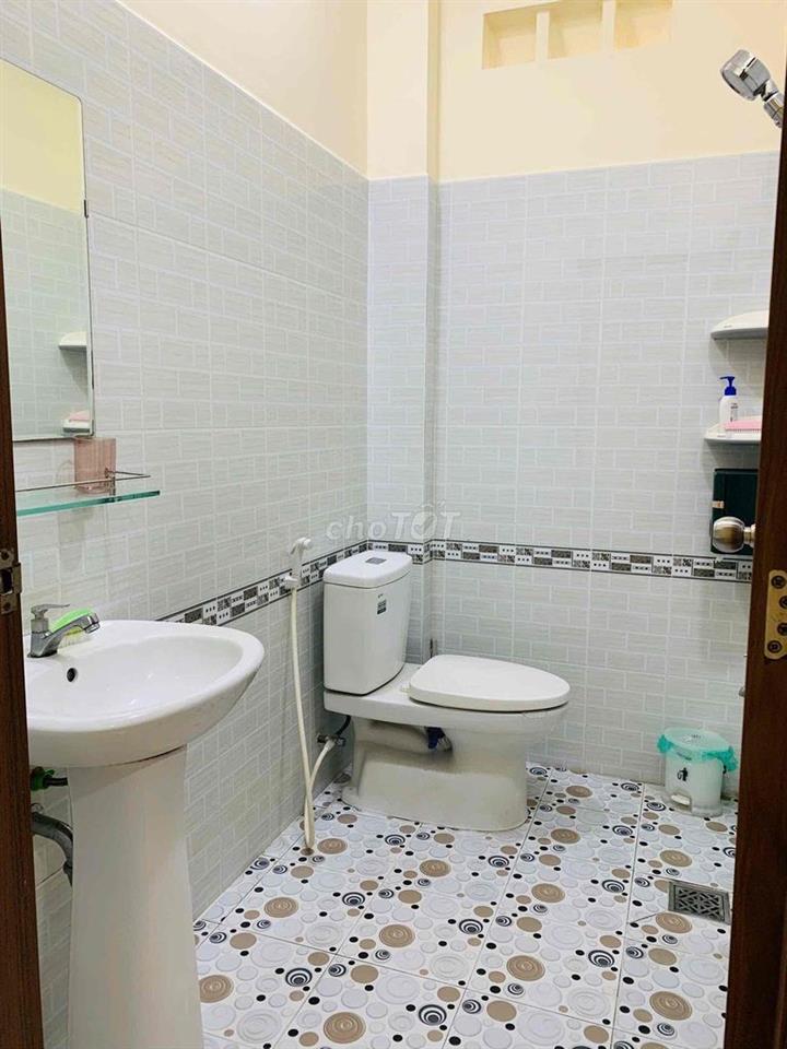 BÁN NHÀ HẺM XE HƠI LÂM VĂN BỀN, Q7 – 100M2