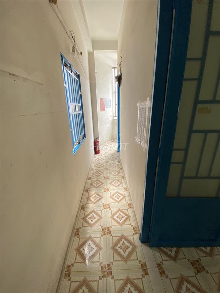 Cho thuê nhà trọ Nữ đường Ni Sư Huỳnh Liên  ( gần Đại Học Văn Hiến)