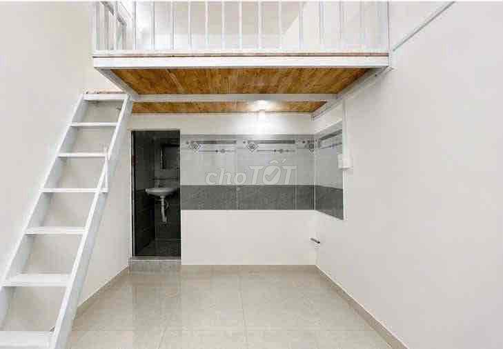 STUDIO - FULL NT - BAN CÔNG - Chỉ Tính Điện Còn Lại Free