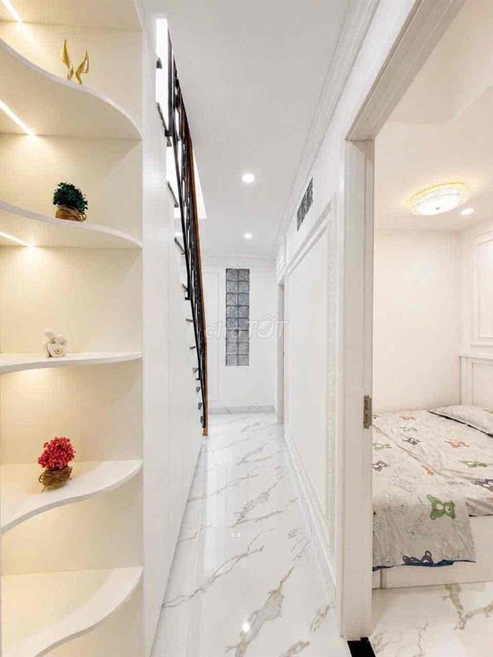 NHÀ ĐẸP CỔ ĐIỂN