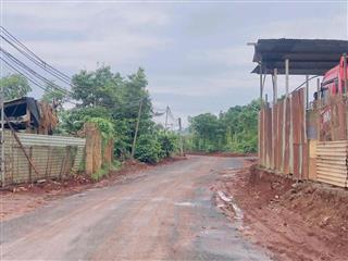 Bán đất cách ngã 6 bmt 3,5km; cách siêu thị Go 900m