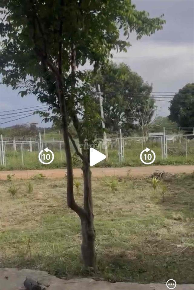 bán đất cách ngã 6 7km