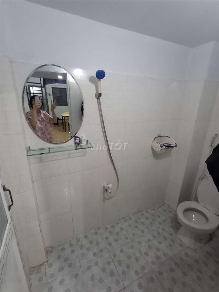 Cần tìm 2 bạn nữ ở ghép ạ