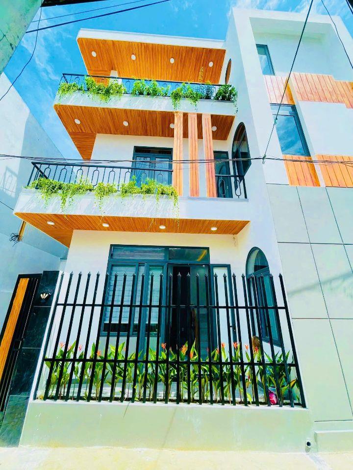Bán Nhà Đẹp 3 Tầng - Mới 100% - Kiệt Tô Hiệu, Đà Nẵng