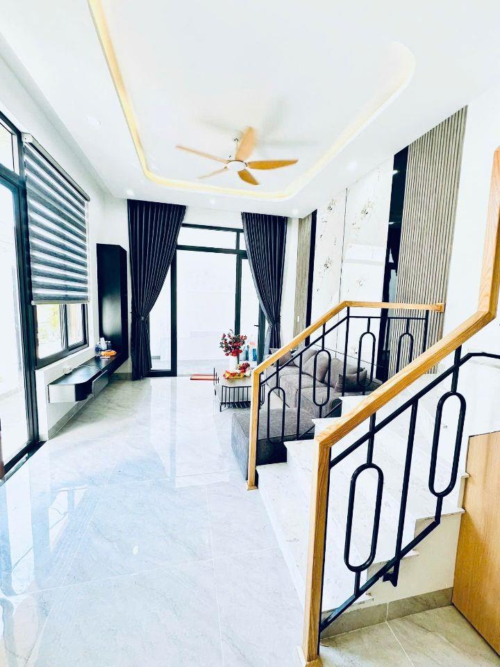 Bán Nhà Đẹp 3 Tầng - Mới 100% - Kiệt Tô Hiệu, Đà Nẵng